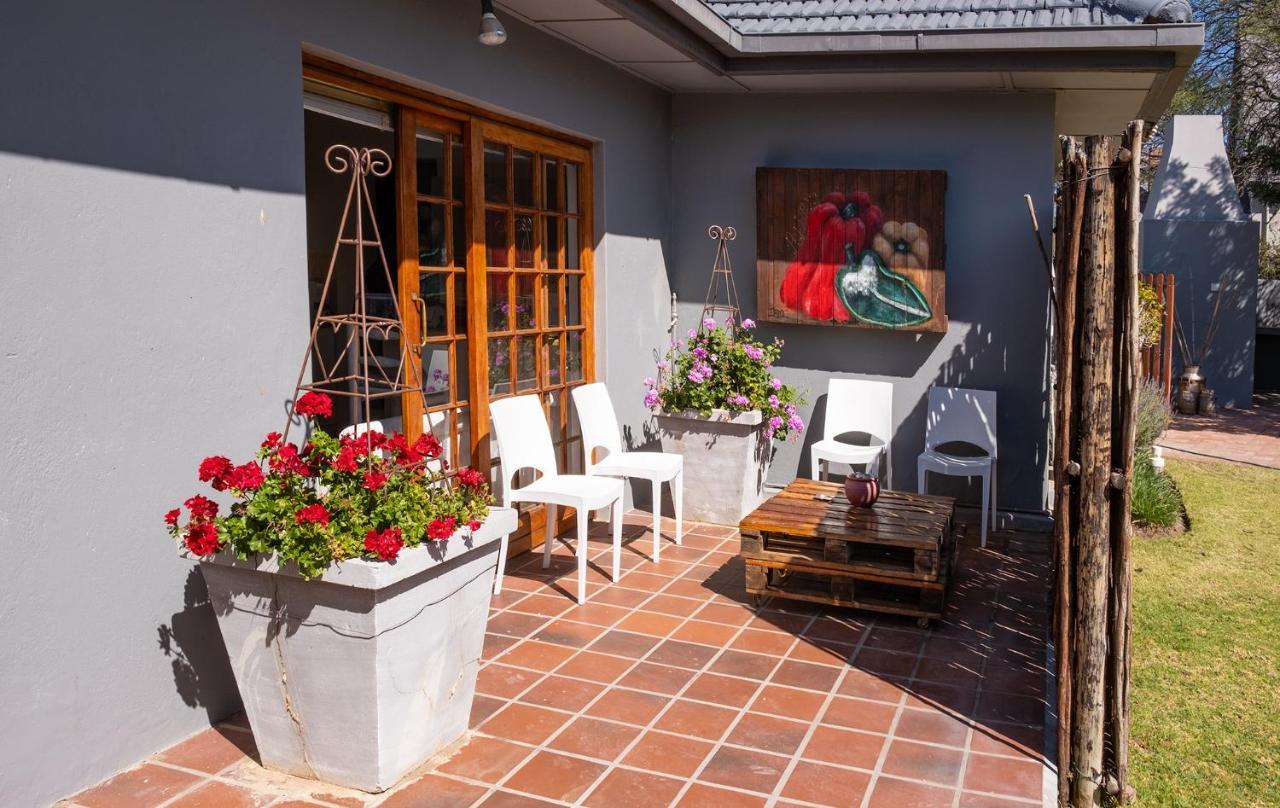 @Mango'S Apartment Beaufort West Exterior photo