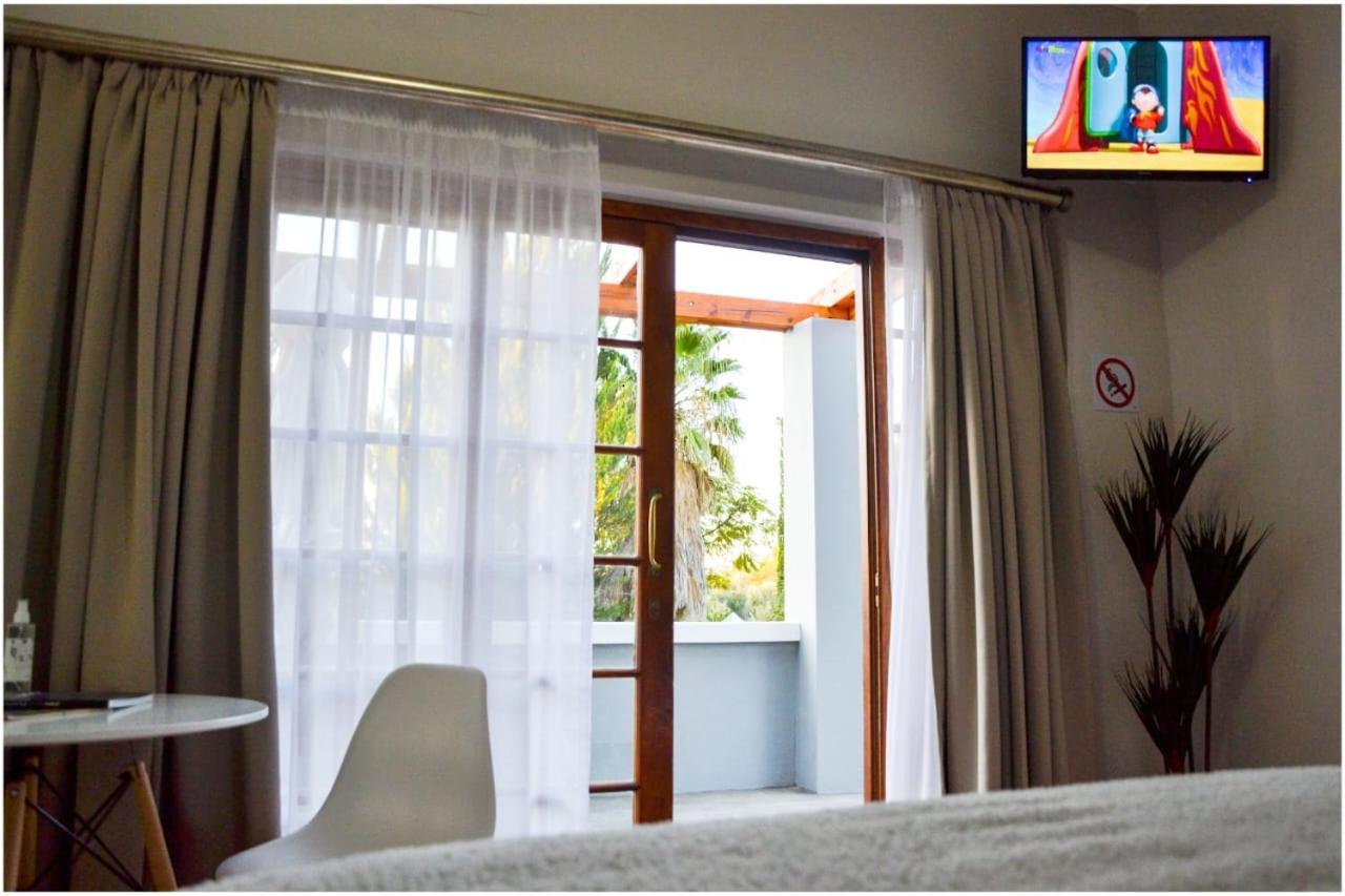 @Mango'S Apartment Beaufort West Exterior photo